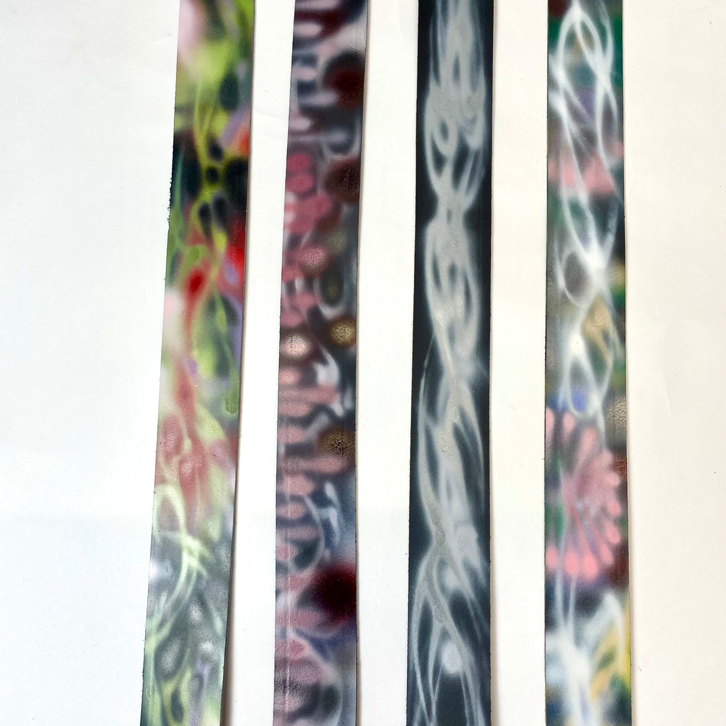 Airbrushed belts