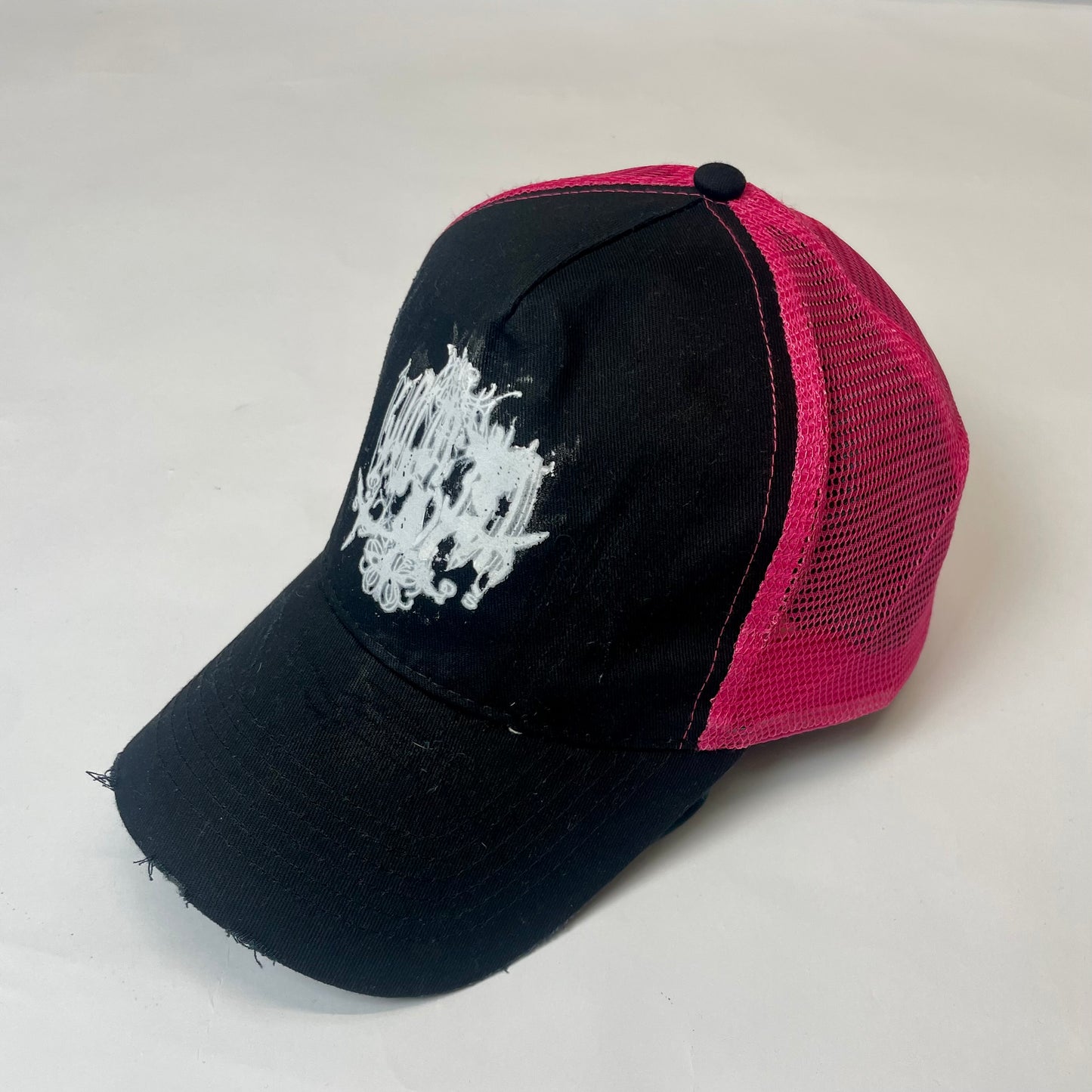 “College” caps