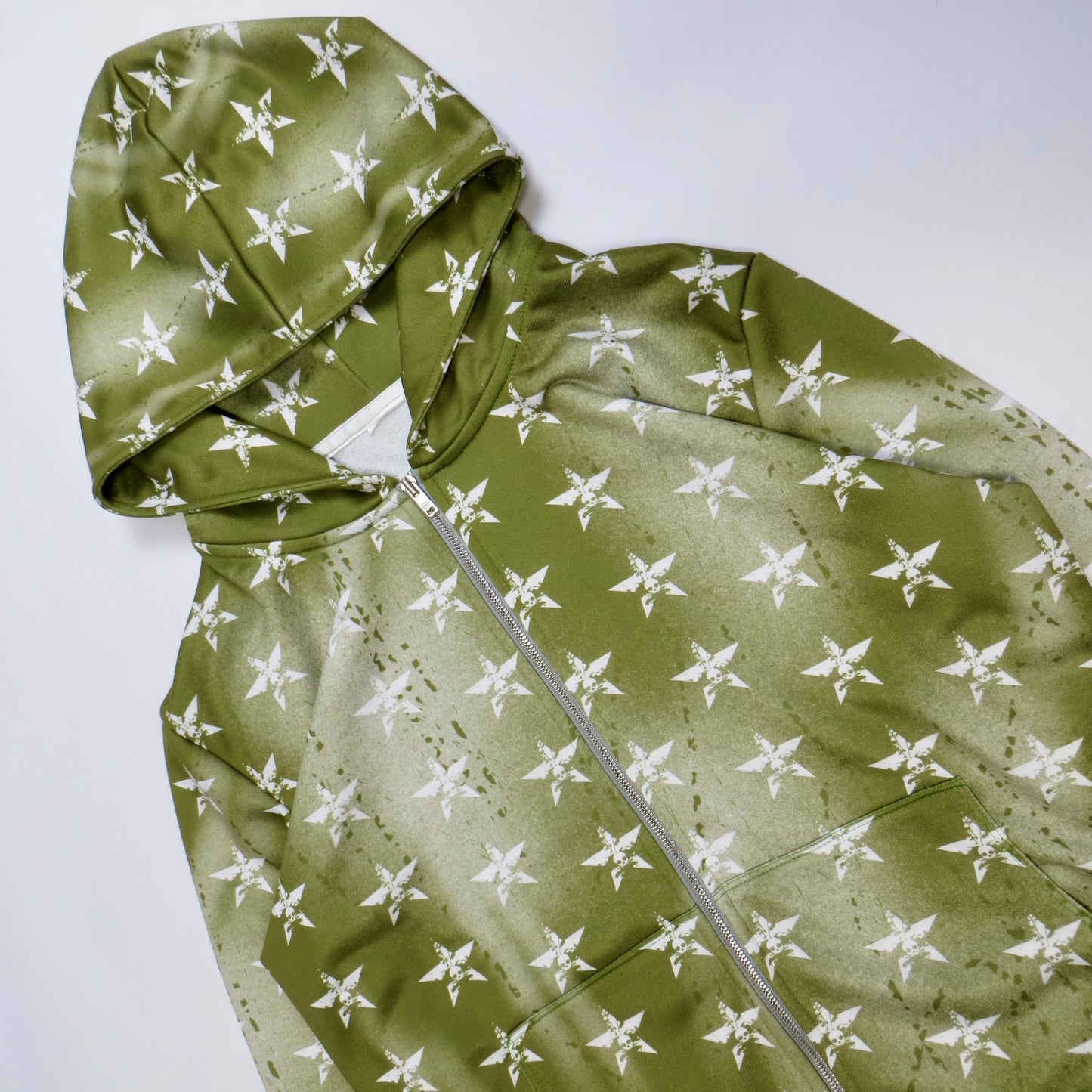SKULL/STAR ZIP UP