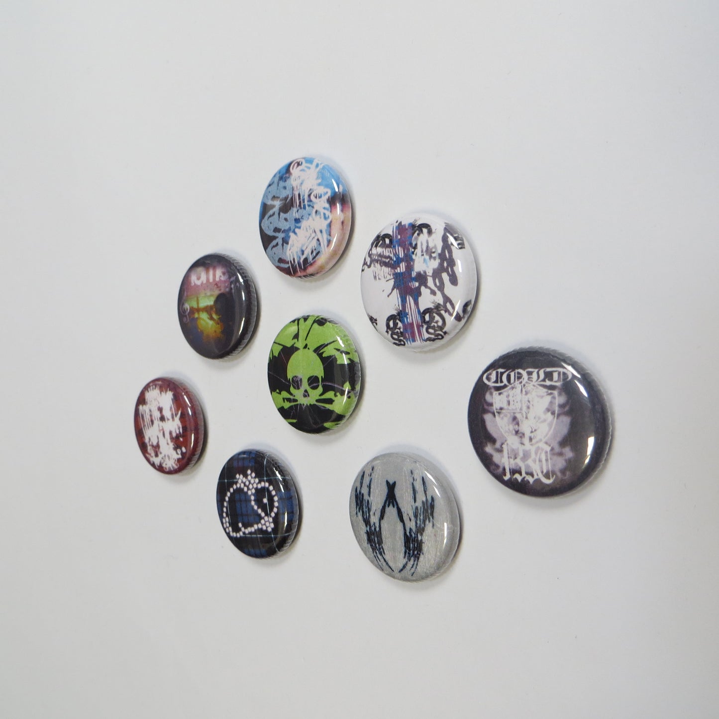 SPLIT ENDS BADGE PACK