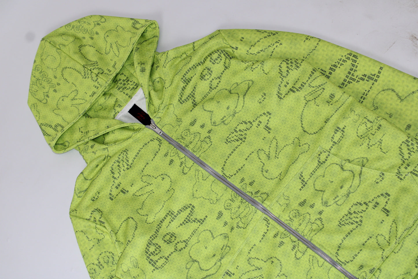 Emoticon zip-up