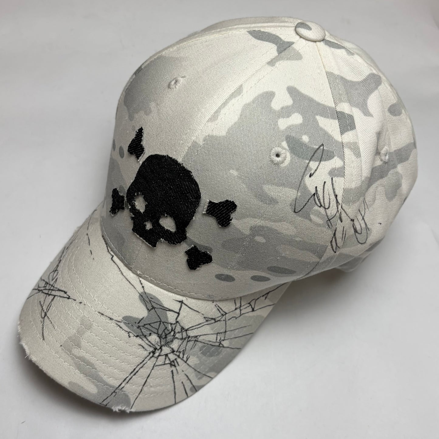 Appliqué camo caps