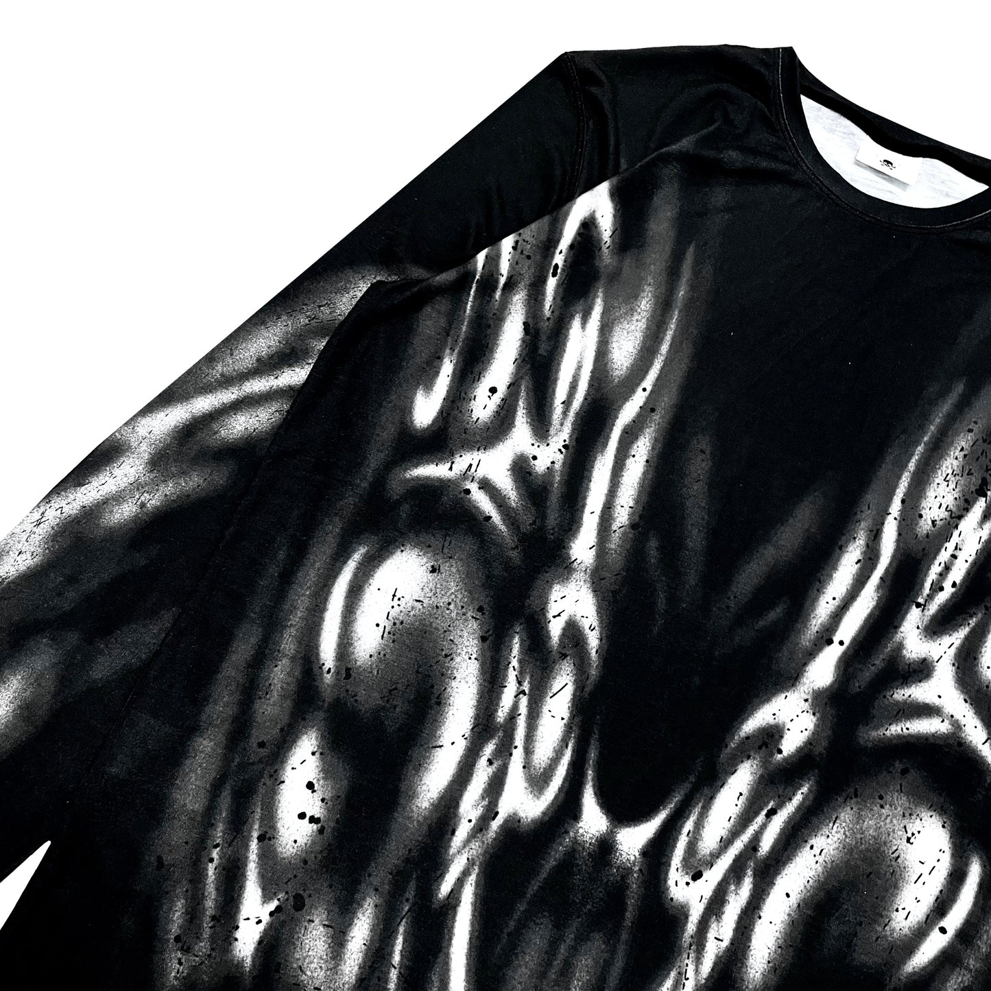 Flaming skulls long sleeve