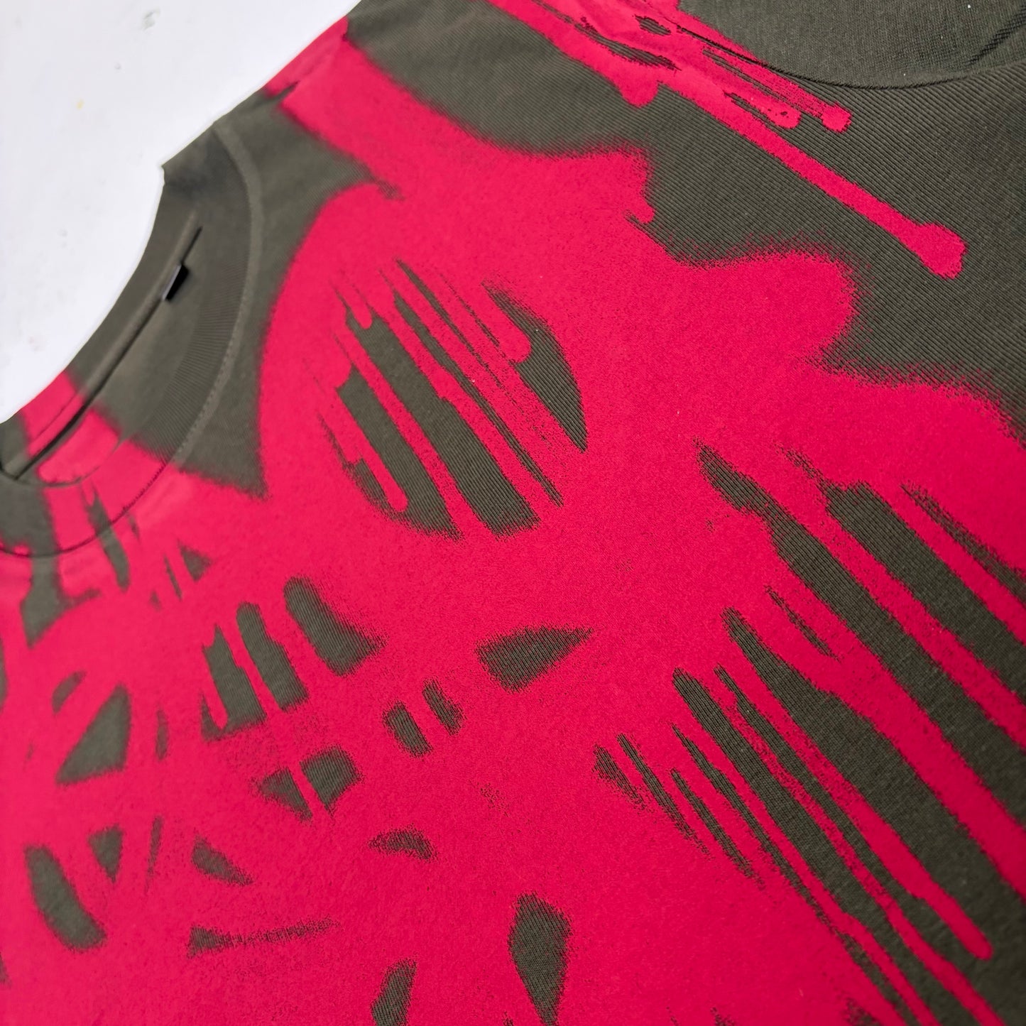 SKULL TAG SHIRT (KHAKI GREEN)