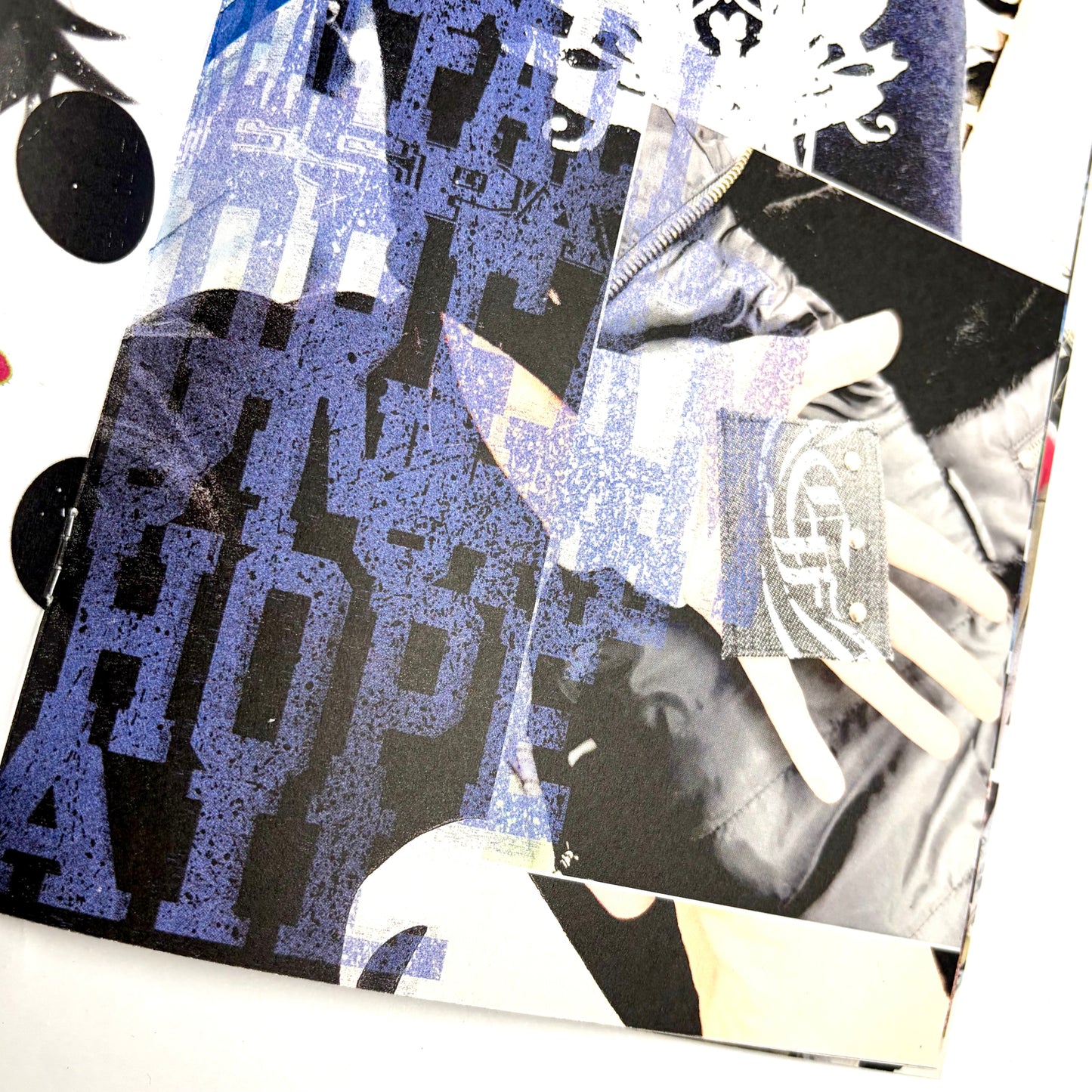 "COLDF33T WARM HEART" ZINE