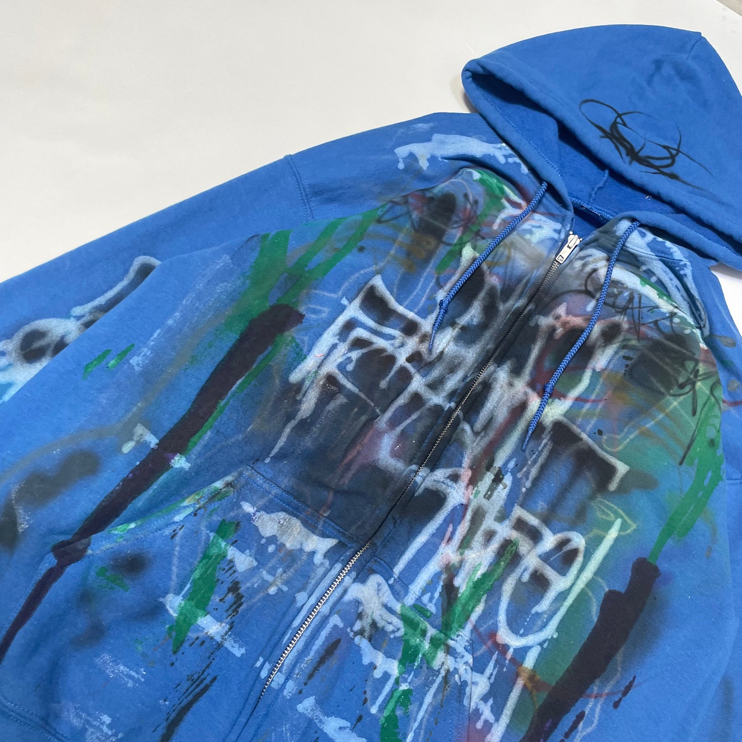 HOODIE ARCHIVE  SALE