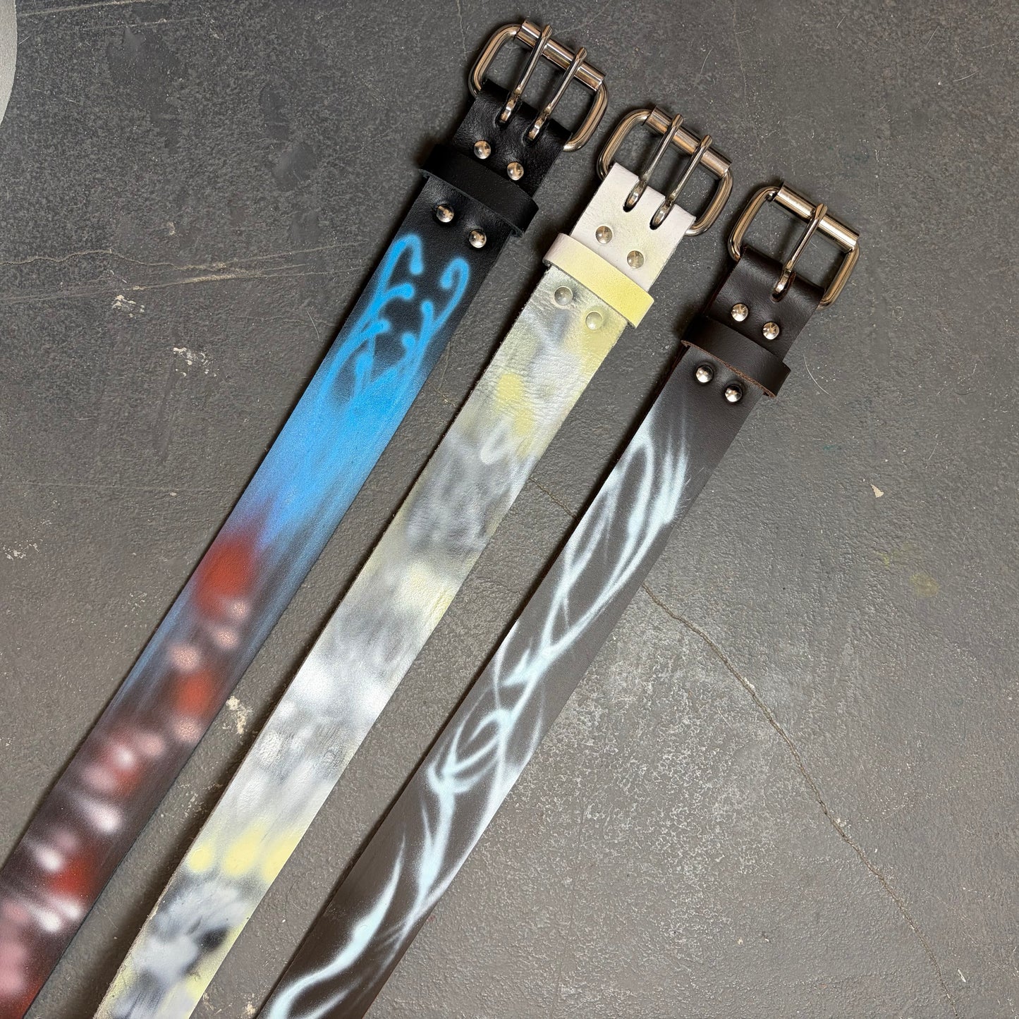 airbrushed belts 555