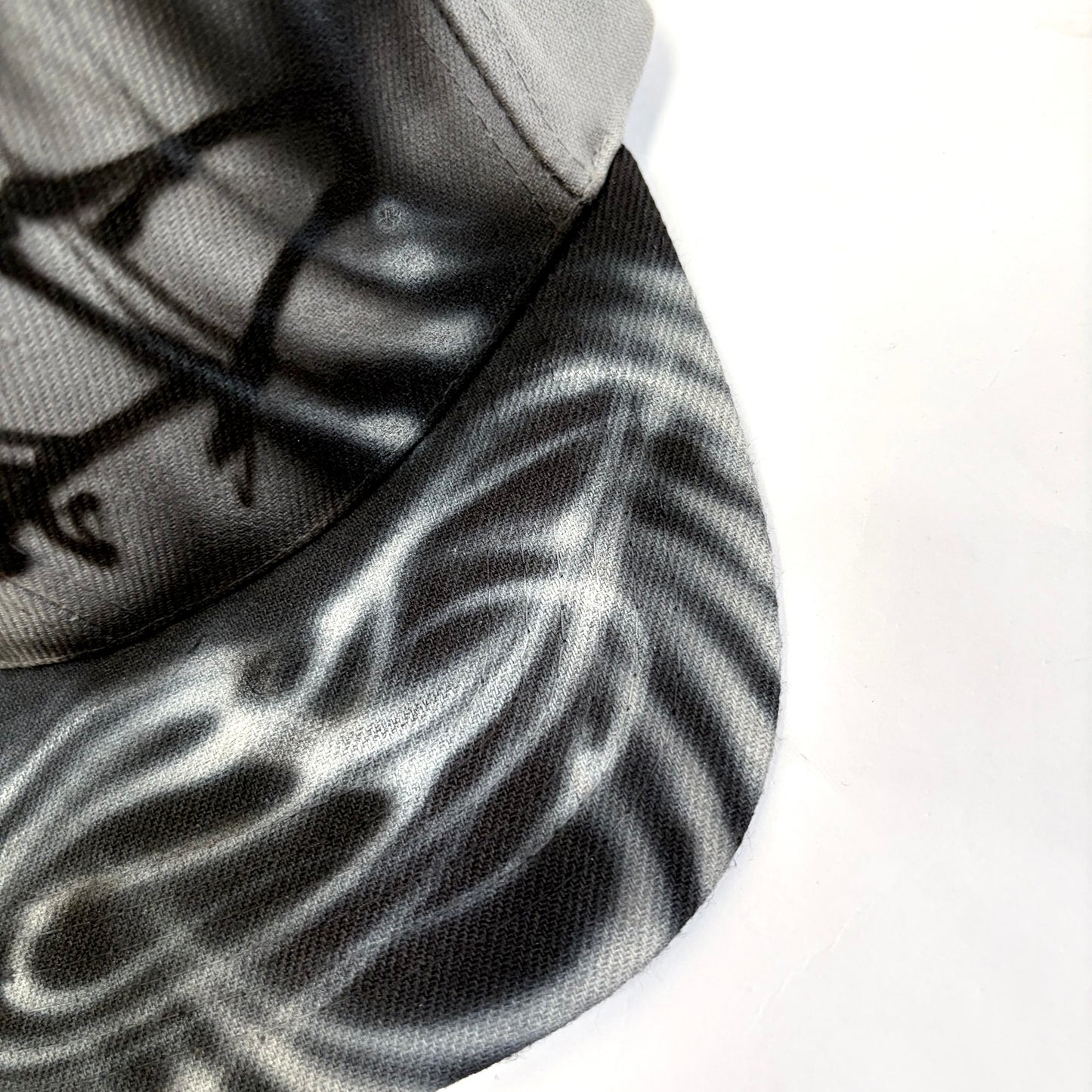 Skull Snapback